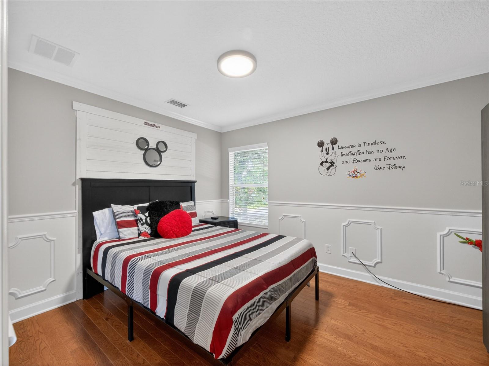 Image 26 of 51 For 242 Solana Circle