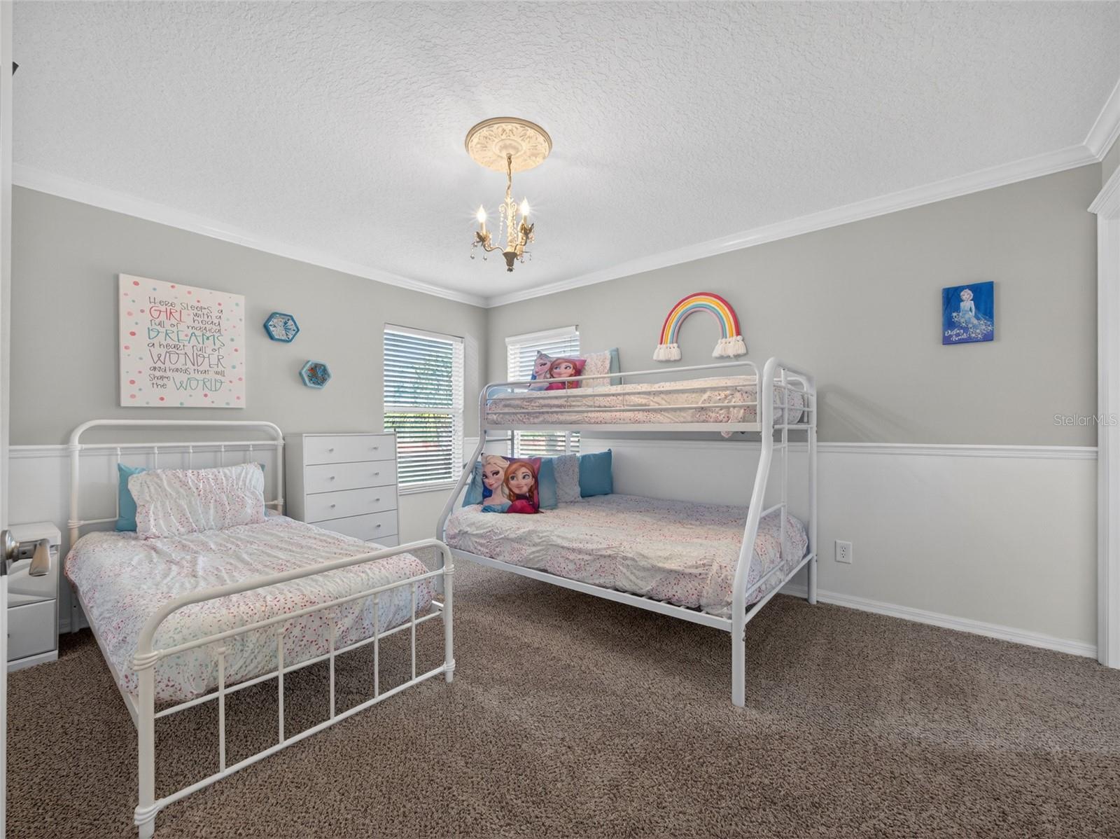 Image 28 of 51 For 242 Solana Circle