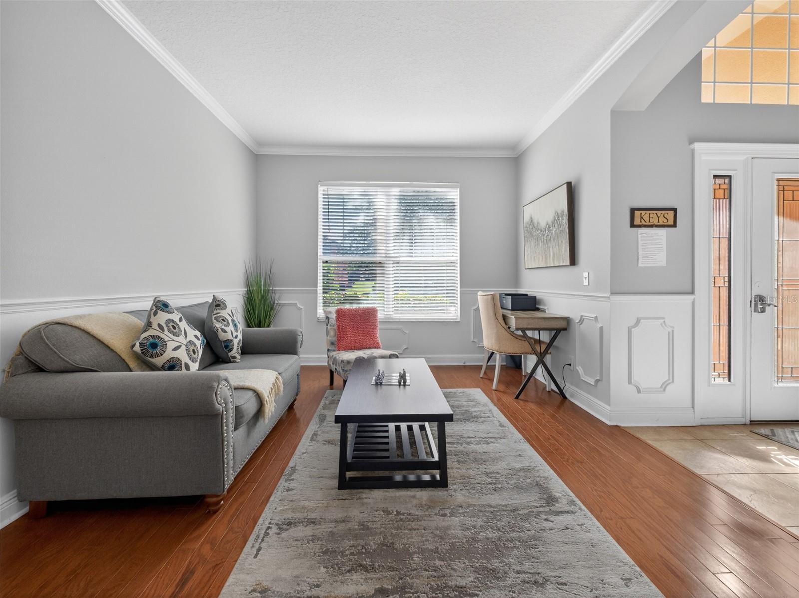 Image 4 of 51 For 242 Solana Circle