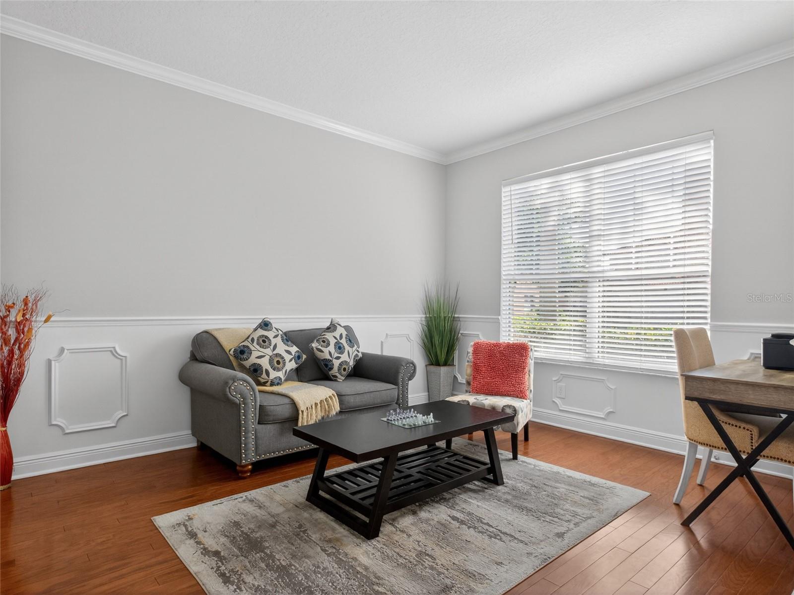 Image 5 of 51 For 242 Solana Circle