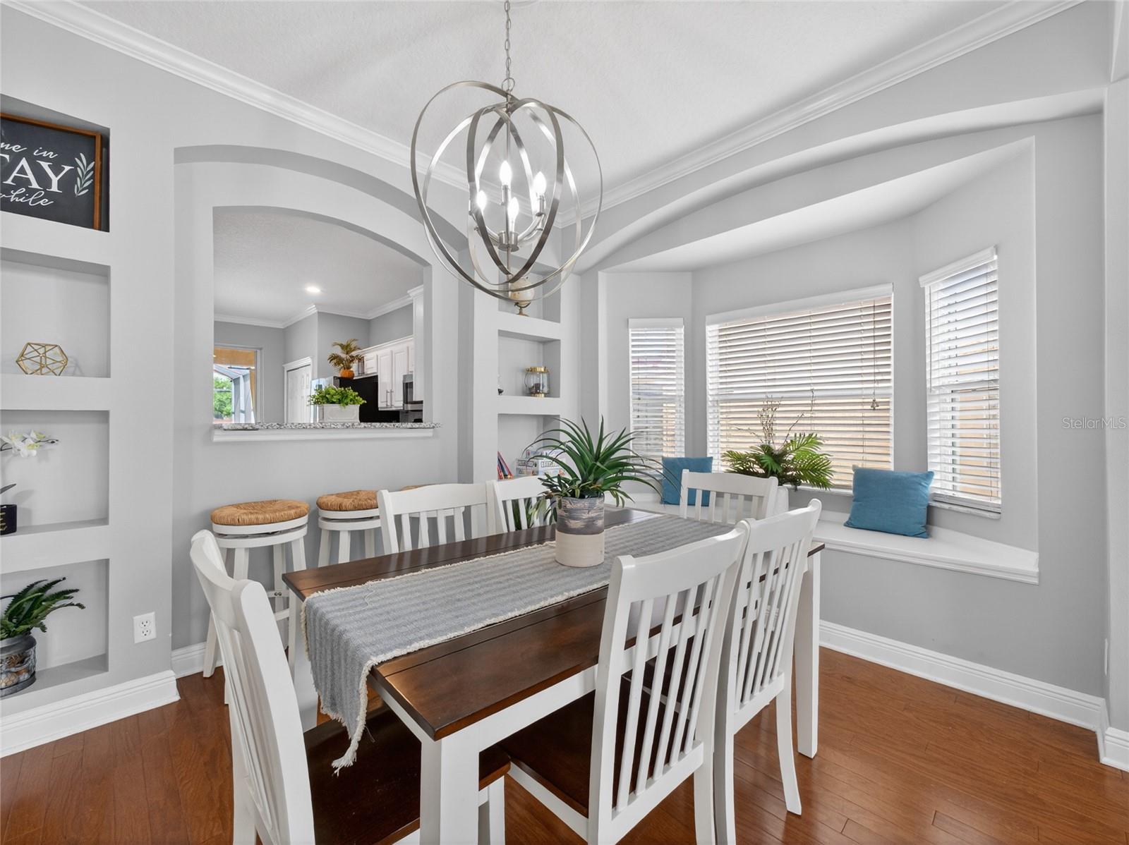 Image 9 of 51 For 242 Solana Circle