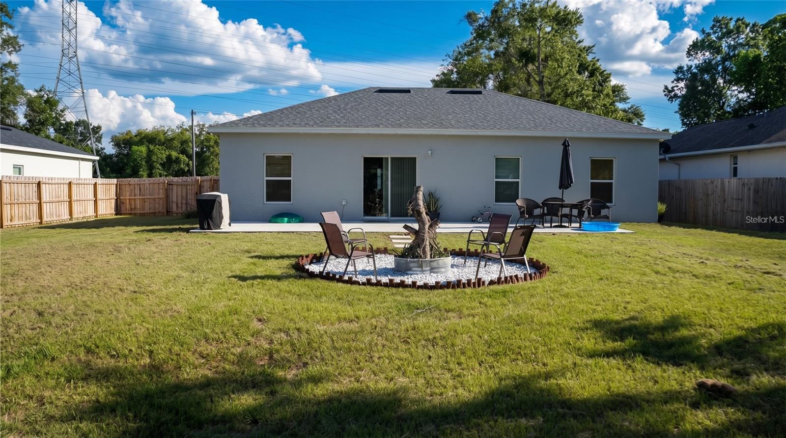 Image 6 of 22 For 276 Sunrise Boulevard