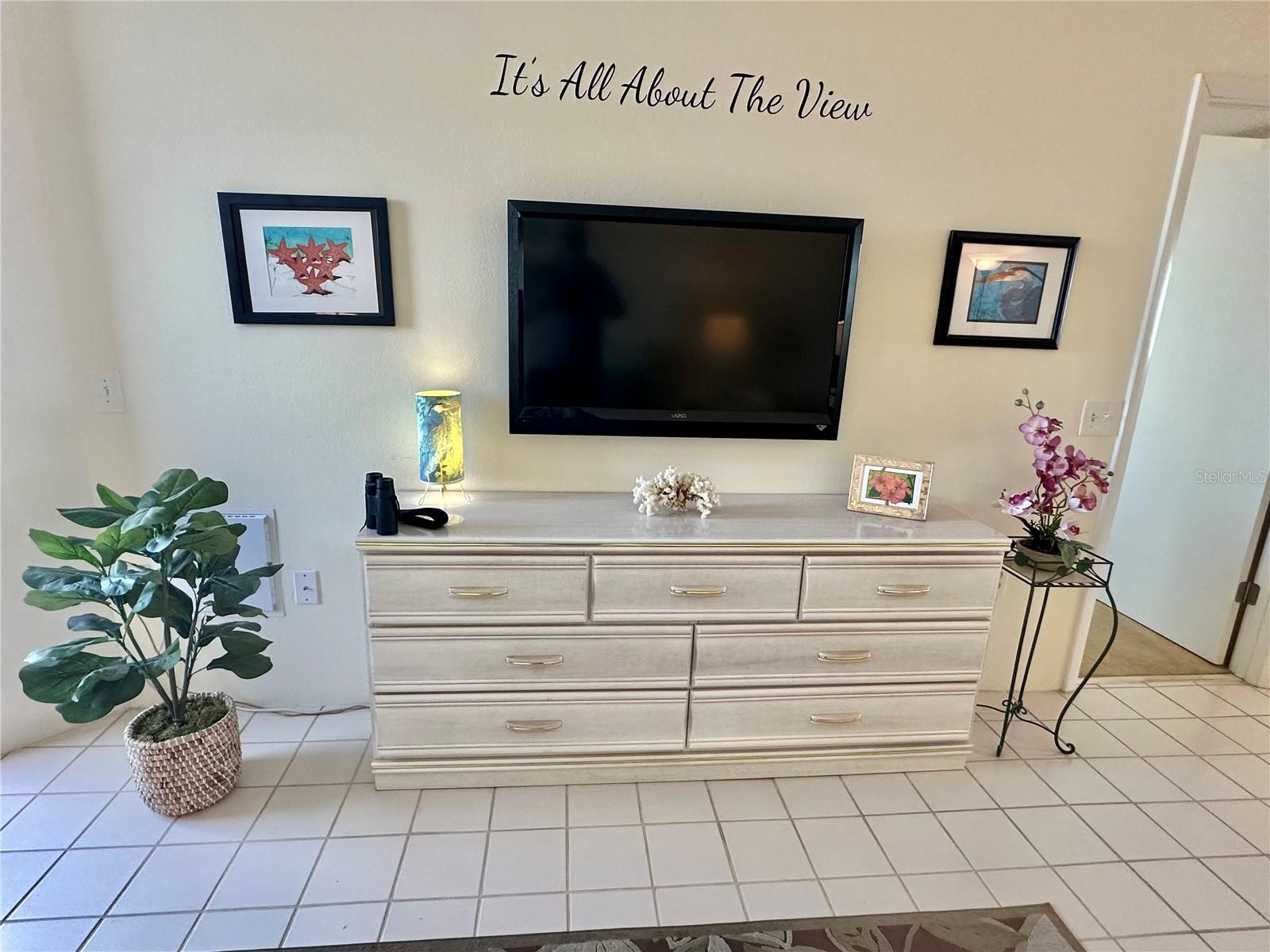 Image 15 of 85 For 5915 Sea Ranch Drive 711