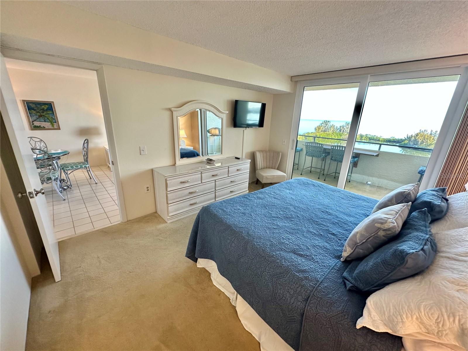 Image 16 of 85 For 5915 Sea Ranch Drive 711