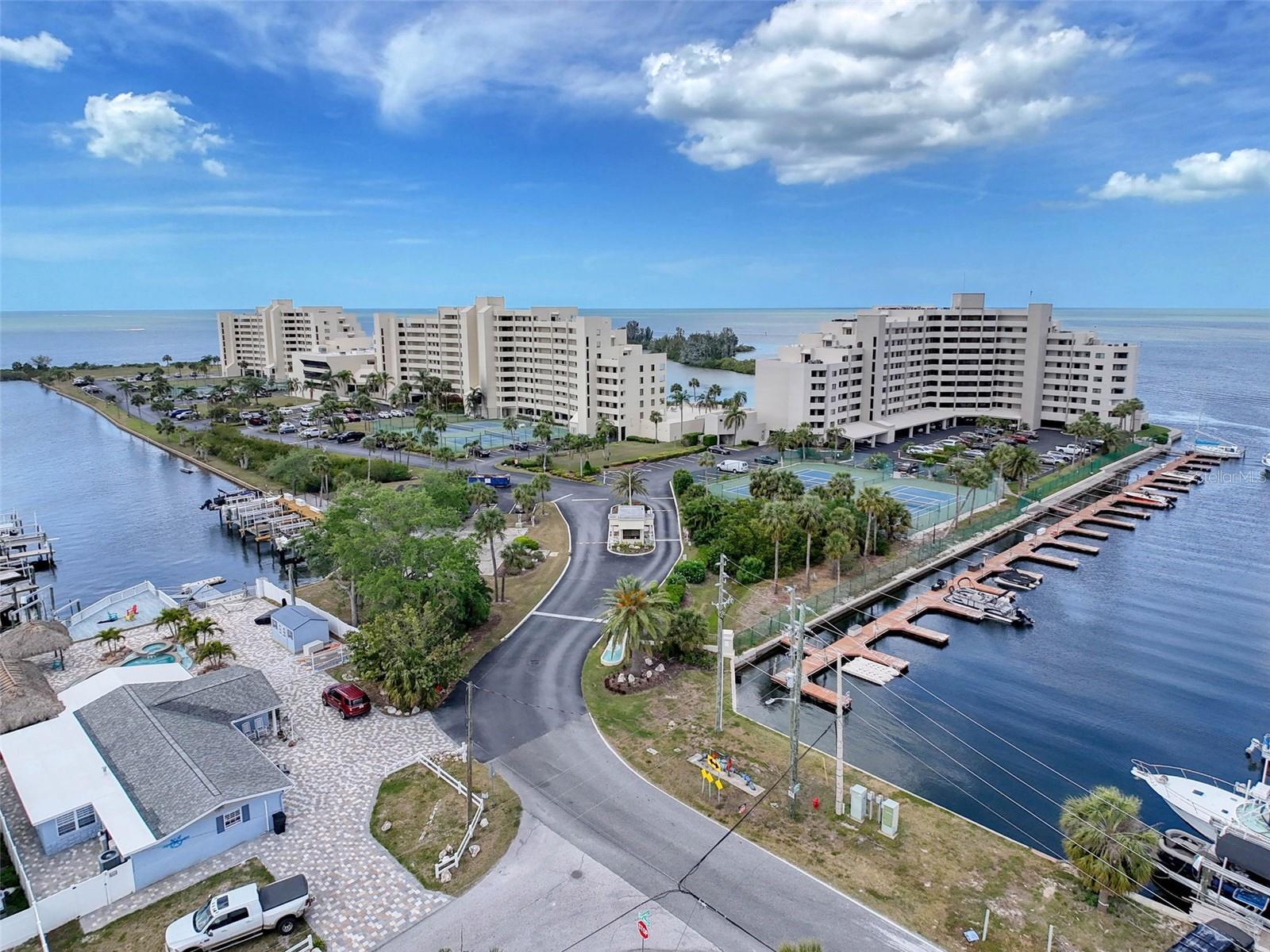 Image 3 of 85 For 5915 Sea Ranch Drive 711