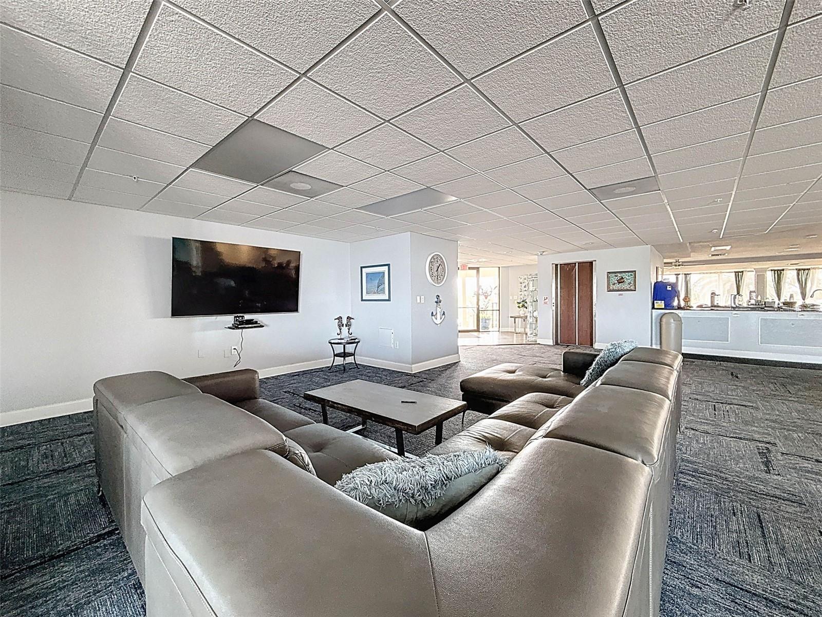 Image 48 of 85 For 5915 Sea Ranch Drive 711