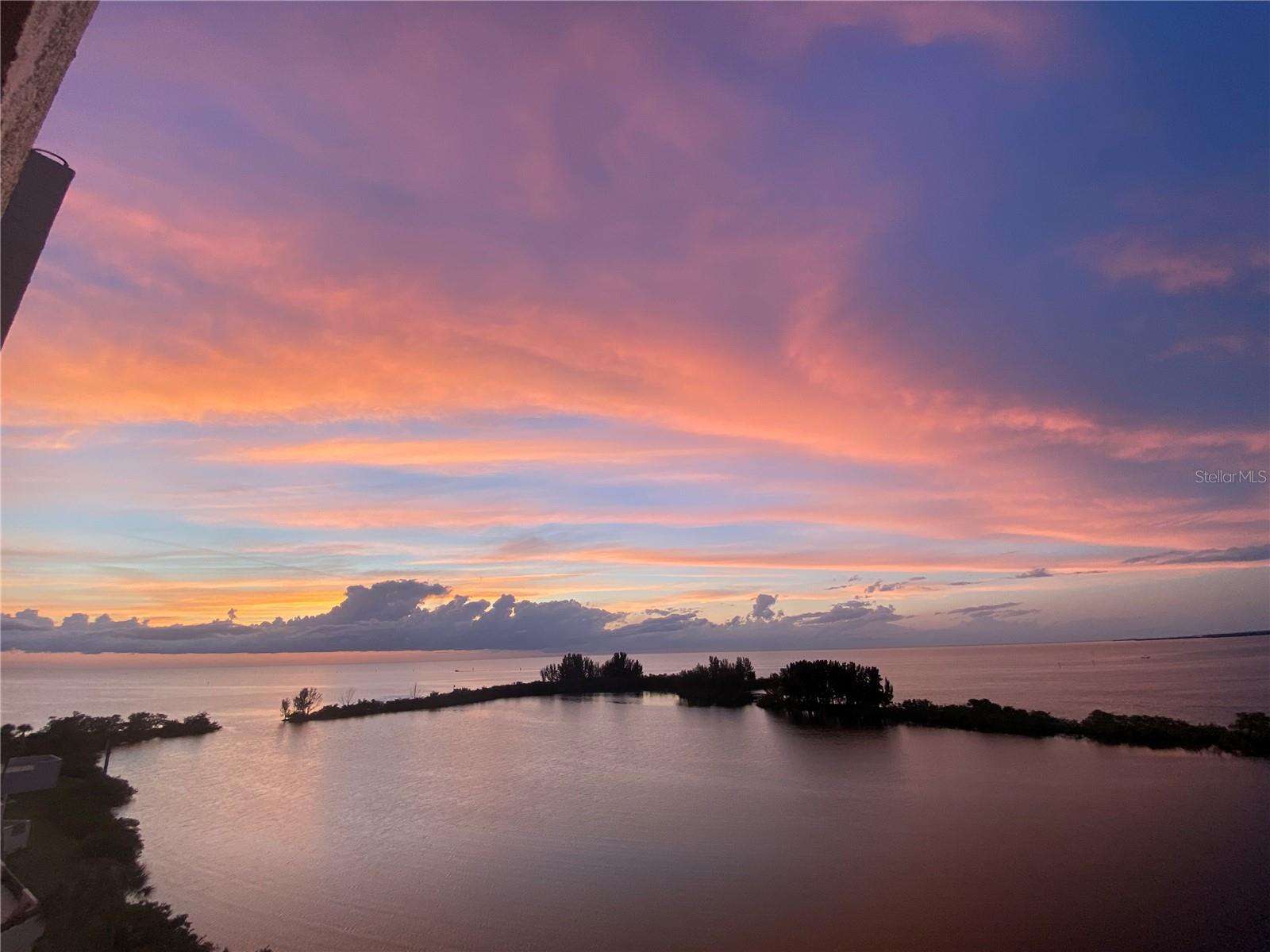 Image 69 of 85 For 5915 Sea Ranch Drive 711