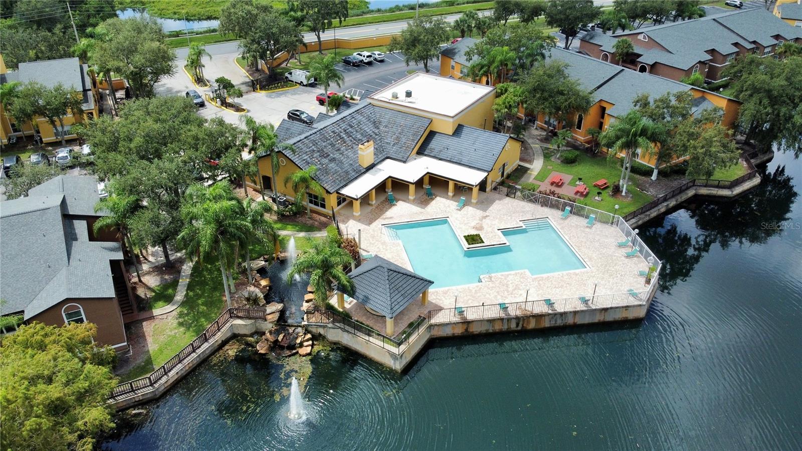 Image 11 of 12 For 4548 Commander Drive 1412