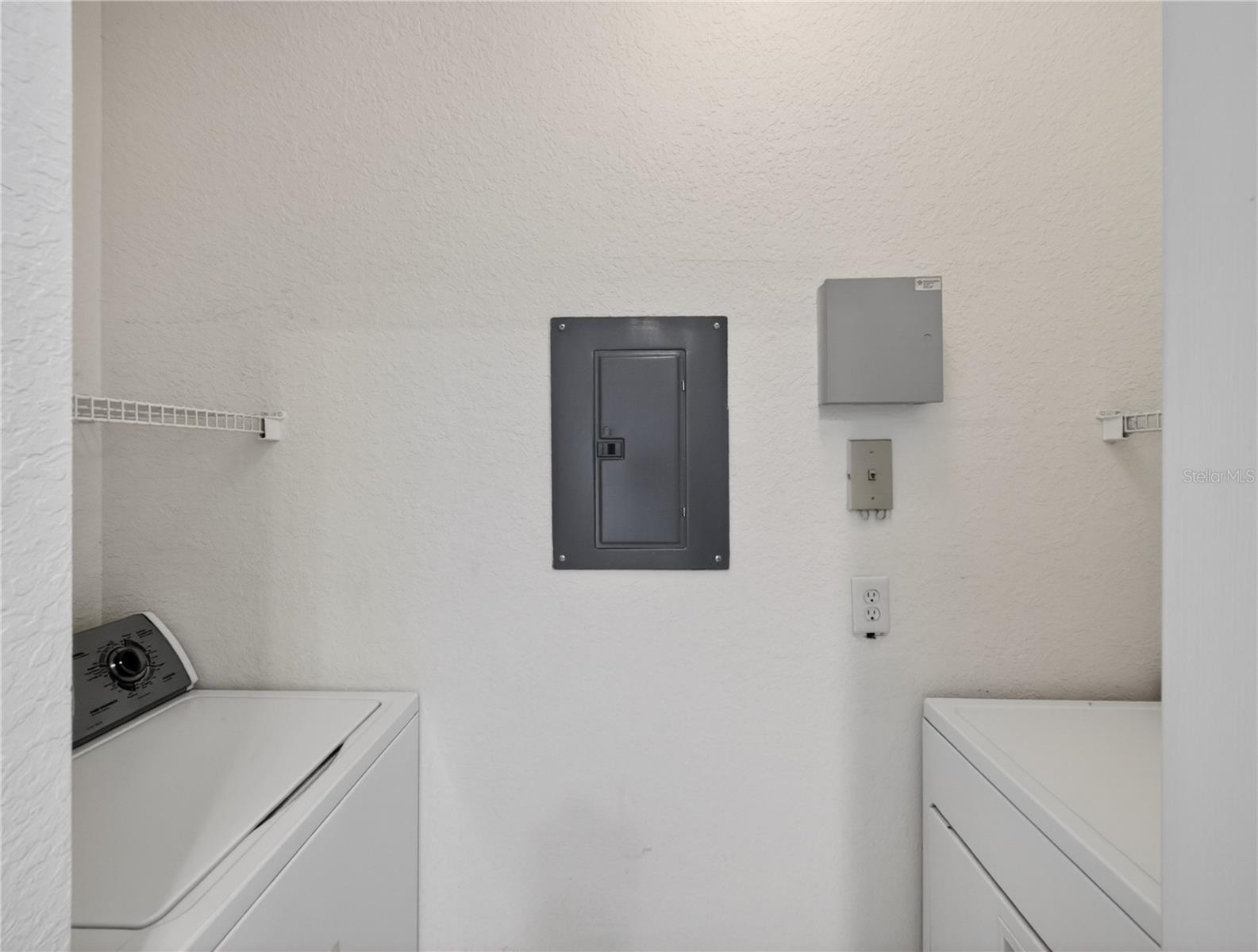 Image 28 of 48 For 1100 Lake Shadow Circle 2307