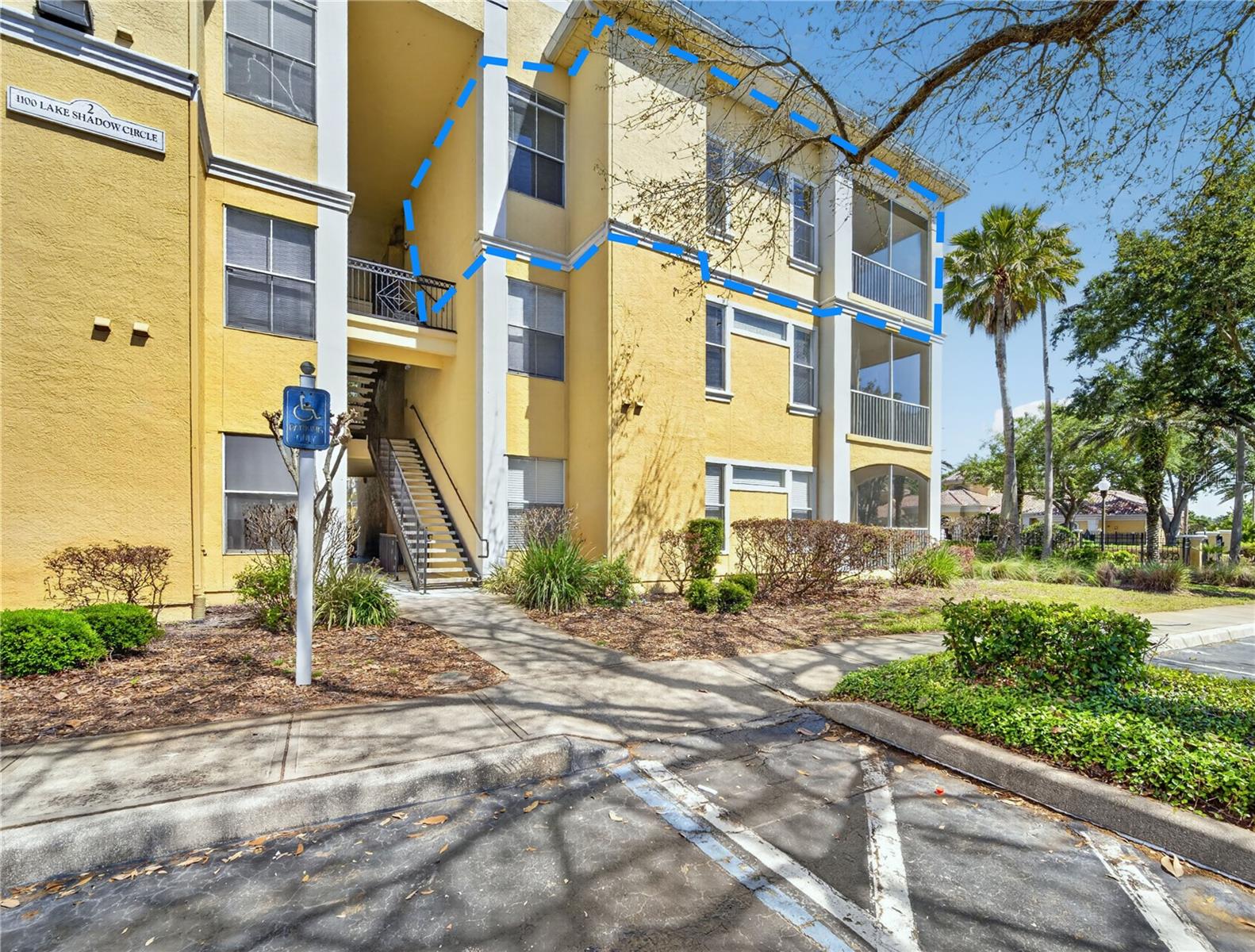 Image 37 of 48 For 1100 Lake Shadow Circle 2307