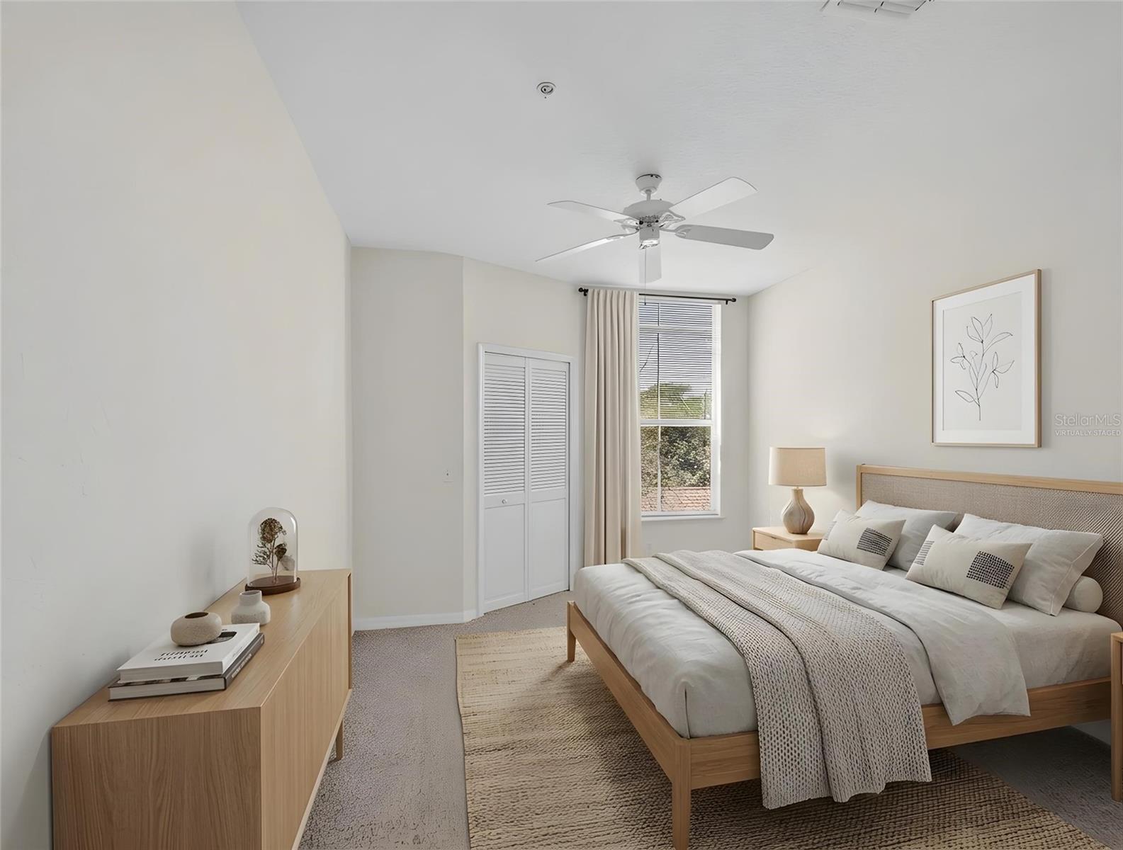 Image 7 of 48 For 1100 Lake Shadow Circle 2307