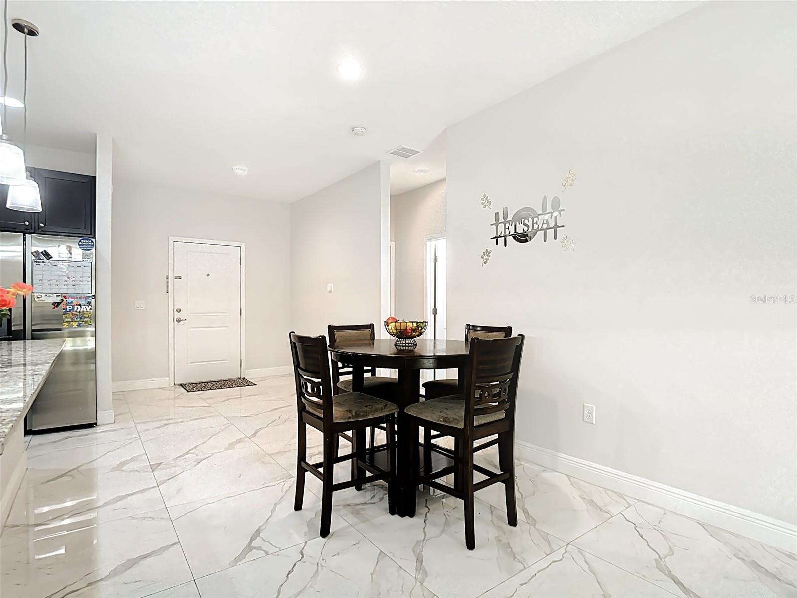 Image 8 of 29 For 471 Gannet Court