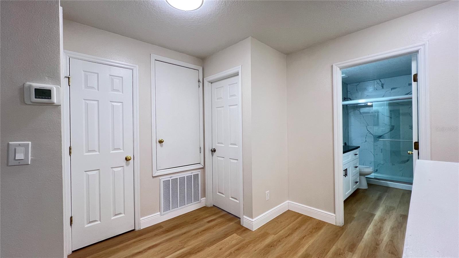 Image 21 of 35 For 16834 Sunrise Vista Drive