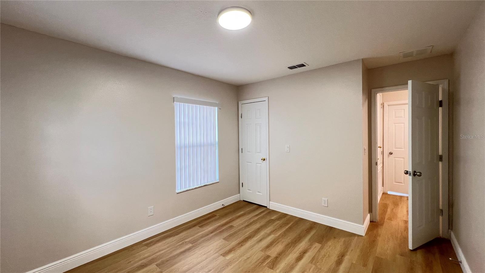 Image 25 of 35 For 16834 Sunrise Vista Drive