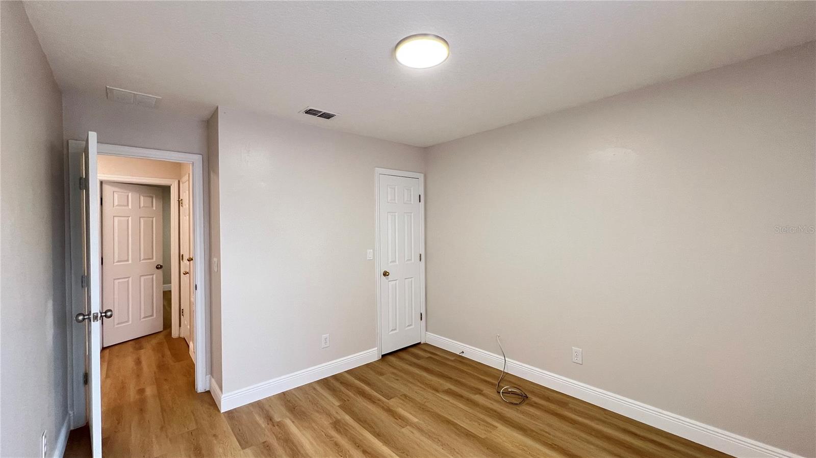 Image 27 of 35 For 16834 Sunrise Vista Drive