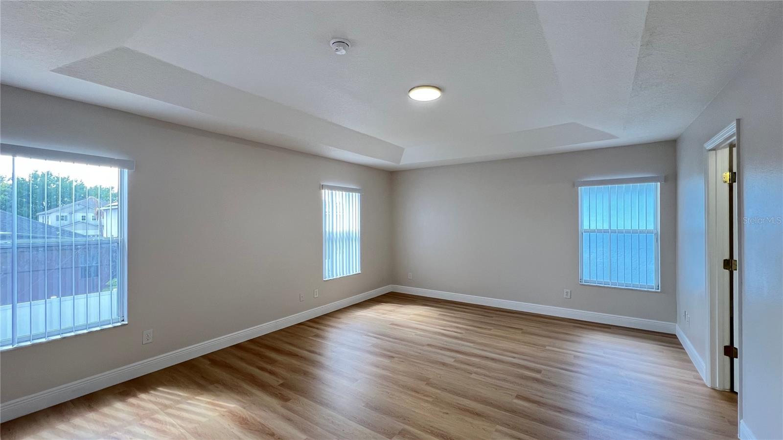 Image 30 of 35 For 16834 Sunrise Vista Drive