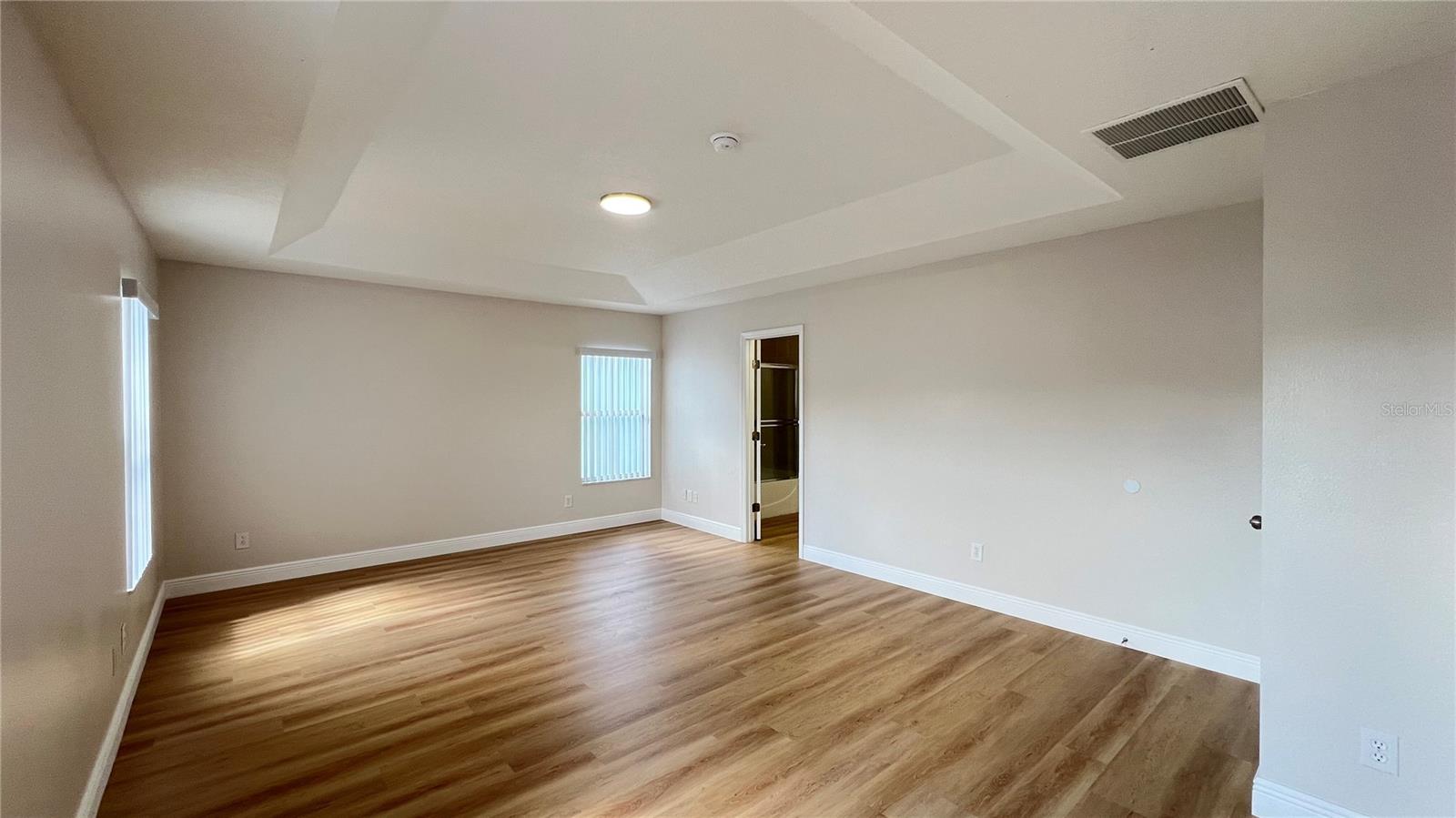 Image 31 of 35 For 16834 Sunrise Vista Drive