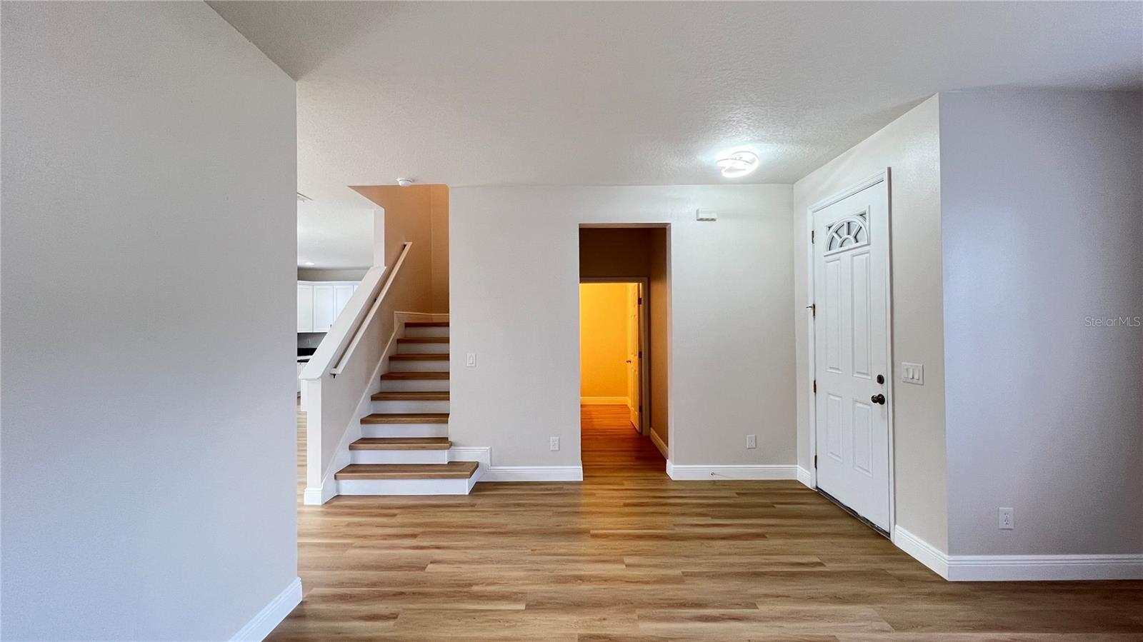 Image 6 of 35 For 16834 Sunrise Vista Drive