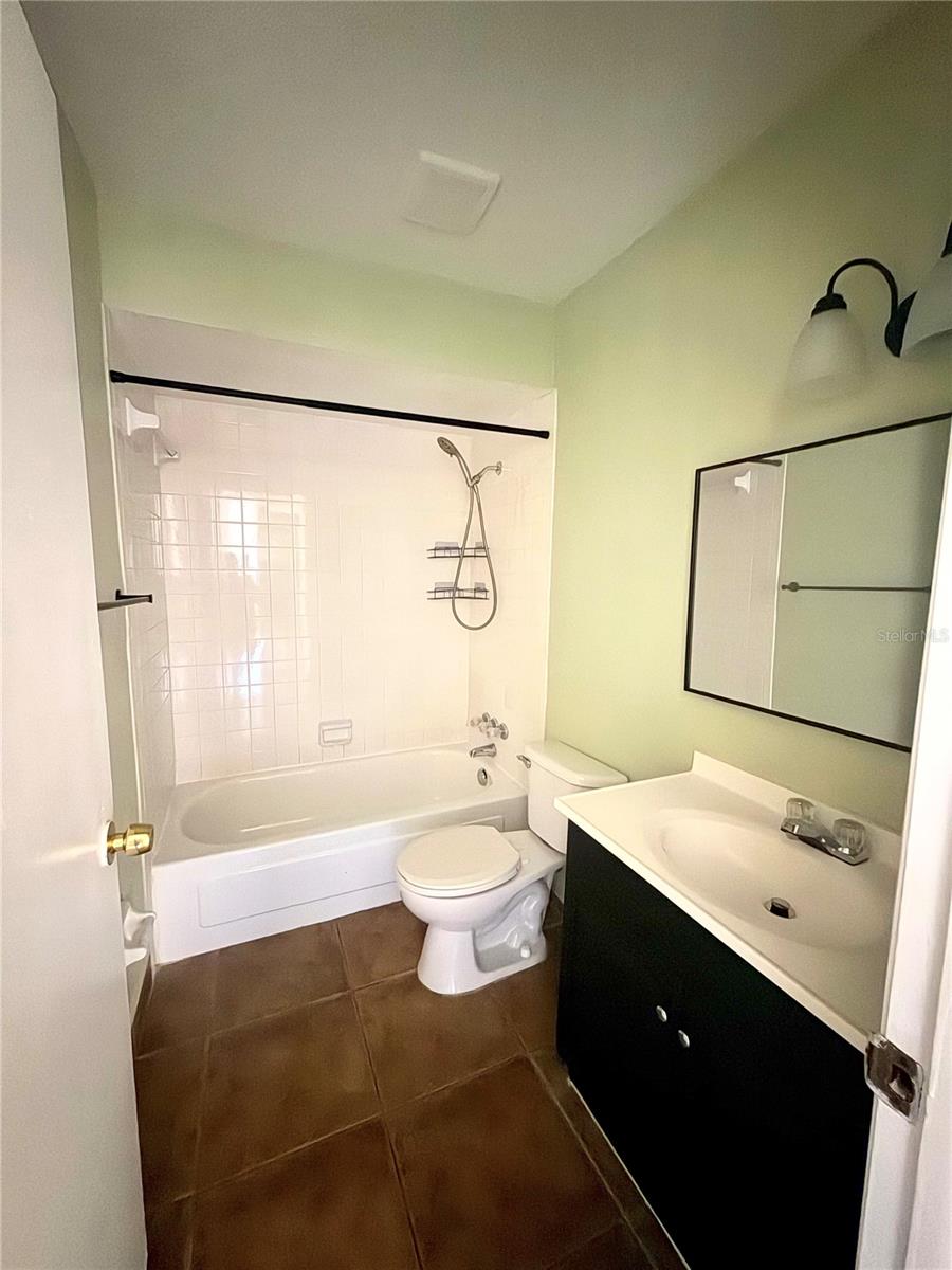 Image 15 of 50 For 1000 Lake Of The Woods Boulevard 101b