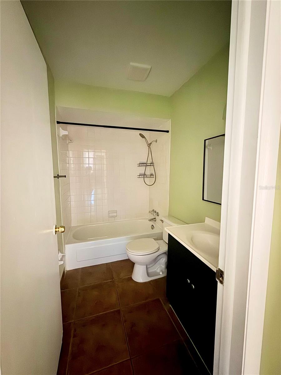 Image 16 of 50 For 1000 Lake Of The Woods Boulevard 101b