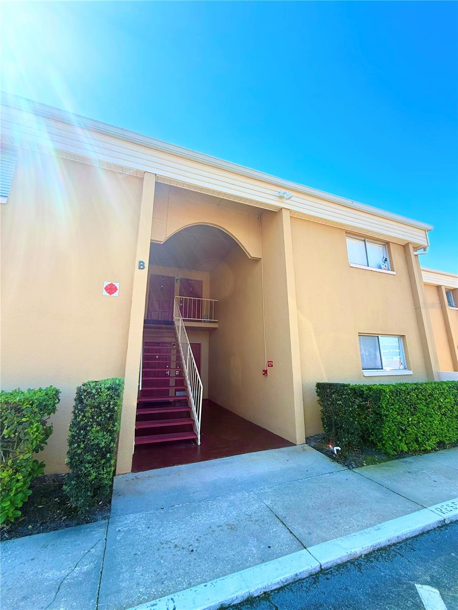 Image 2 of 50 For 1000 Lake Of The Woods Boulevard 101b