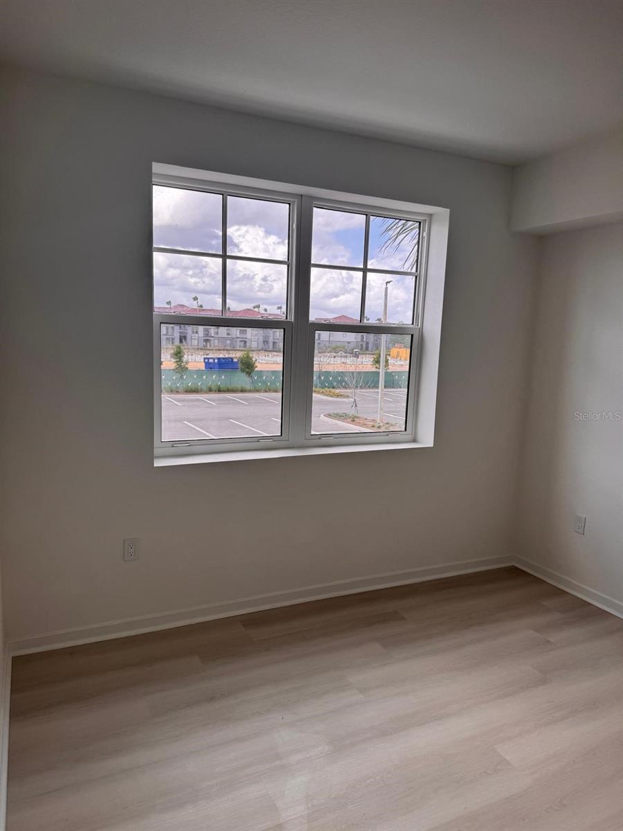 Image 8 of 8 For 5587 Millenia Boulevard 202