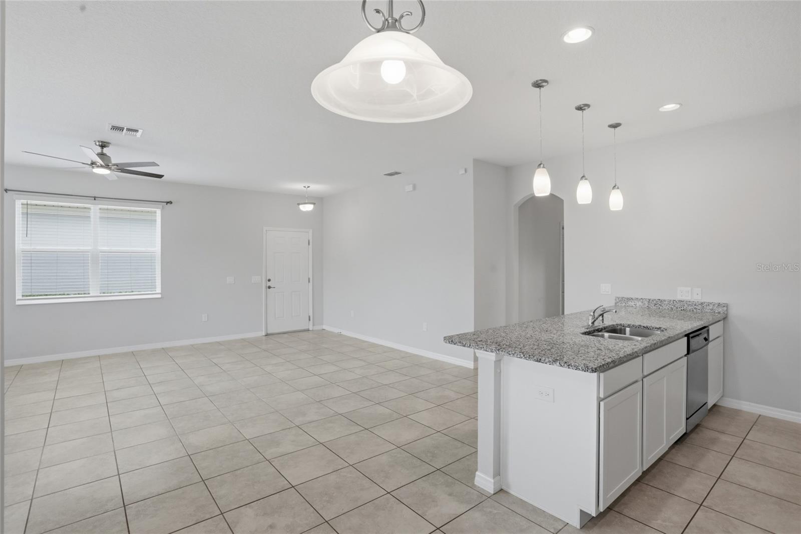 Image 11 of 36 For 1841 Overcup Avenue