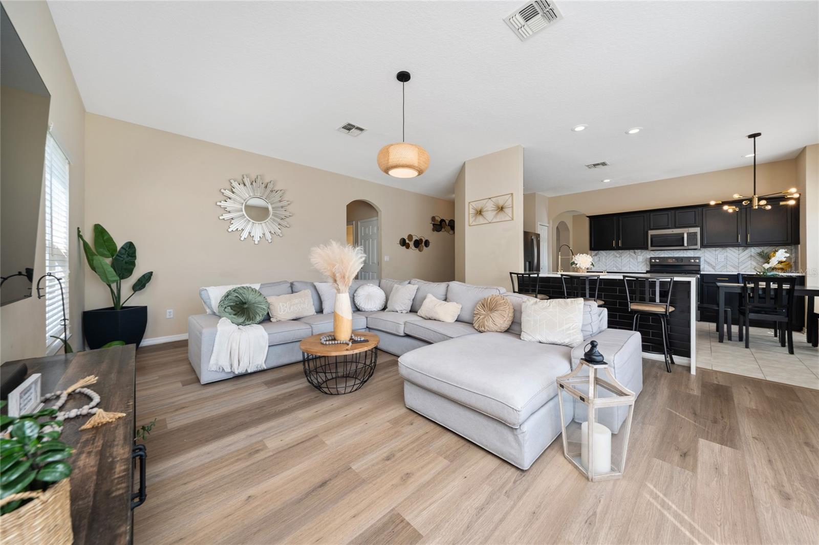 Image 2 of 31 For 2764 Patrician Circle