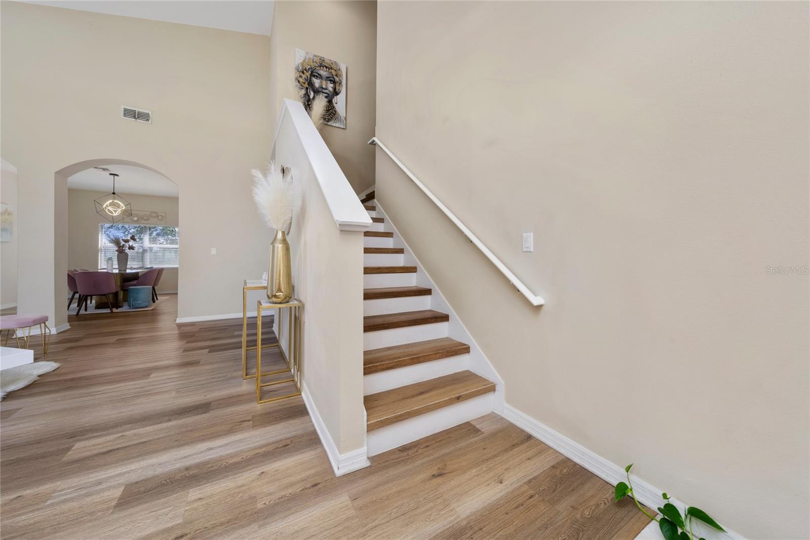 Image 8 of 31 For 2764 Patrician Circle