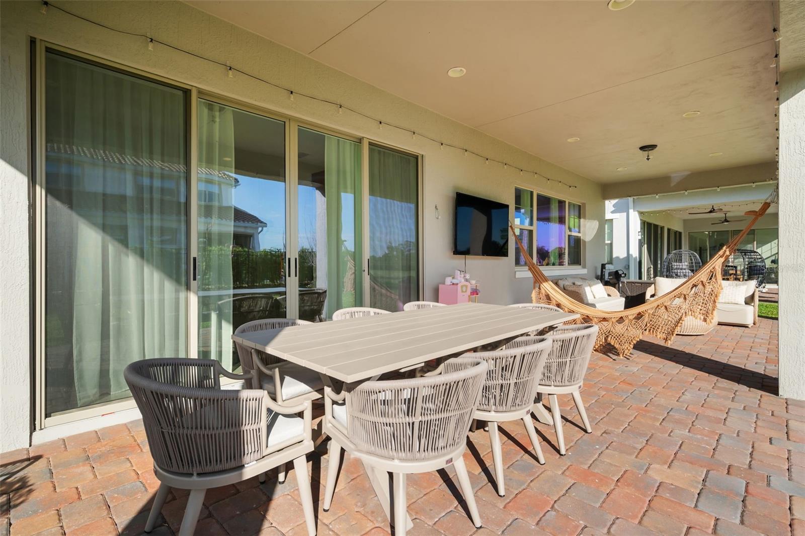 Image 28 of 61 For 13736 Larkton Lane