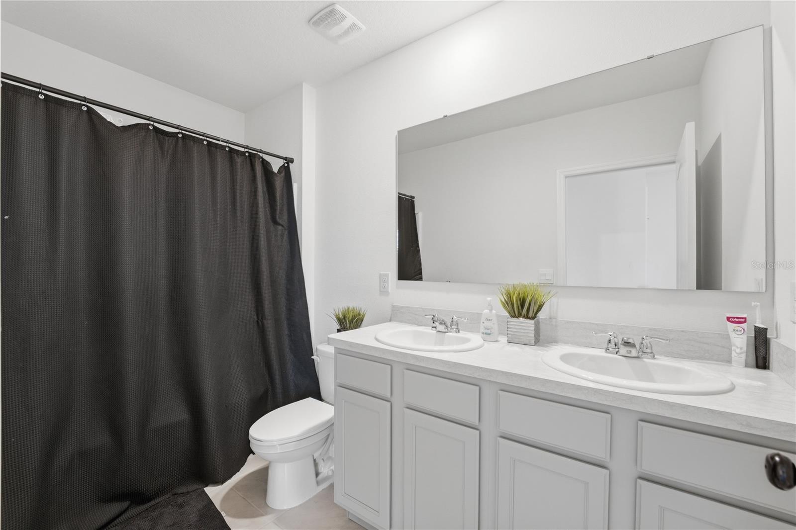 Image 18 of 37 For 2935 Turnstone Run