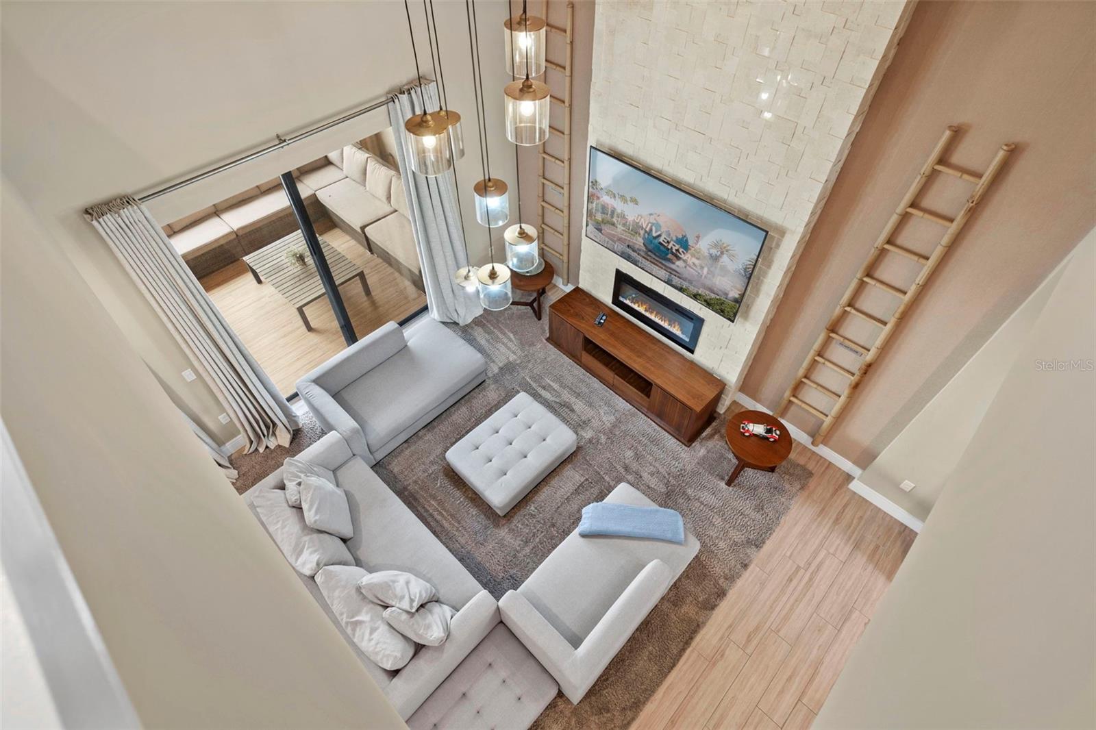 Image 15 of 54 For 3099 Rockefeller Way