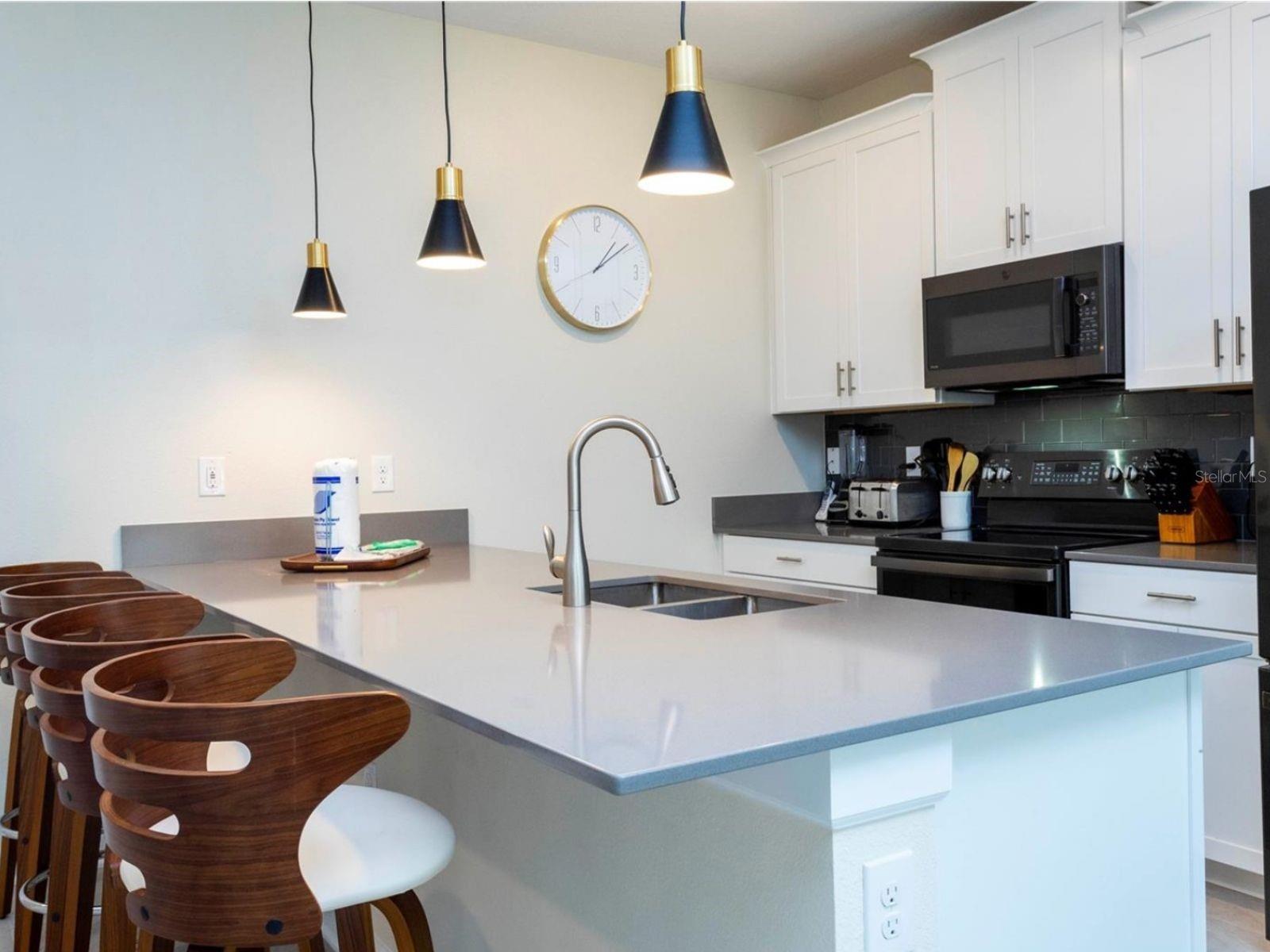 Image 15 of 67 For 1176 Challenge Drive