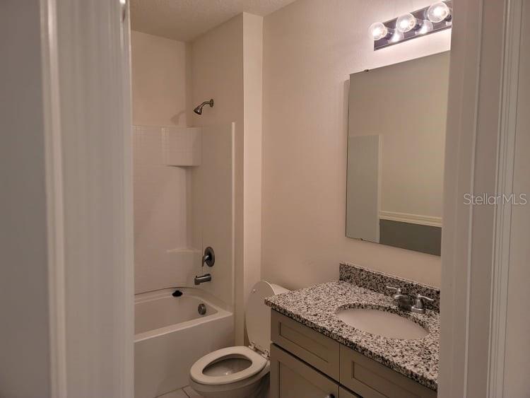 Image 15 of 32 For 376 Tanglewood Drive