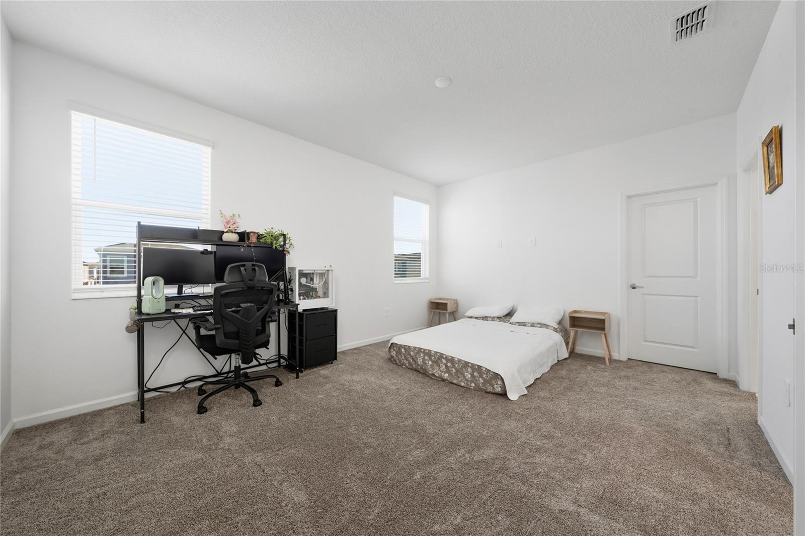 Image 15 of 28 For 4132 Jespersen Street