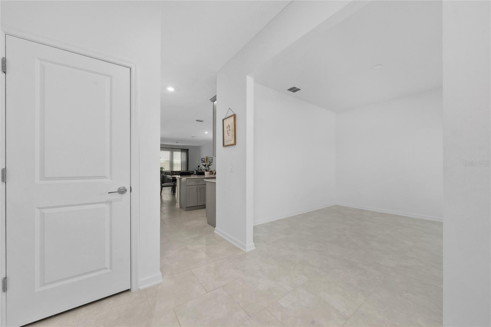 Image 5 of 28 For 4132 Jespersen Street