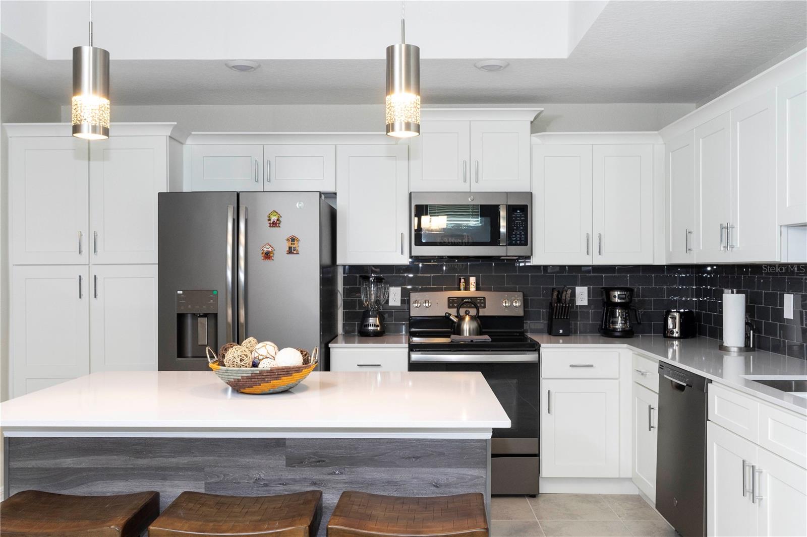 Image 13 of 53 For 3161 Paradox Circle # 108