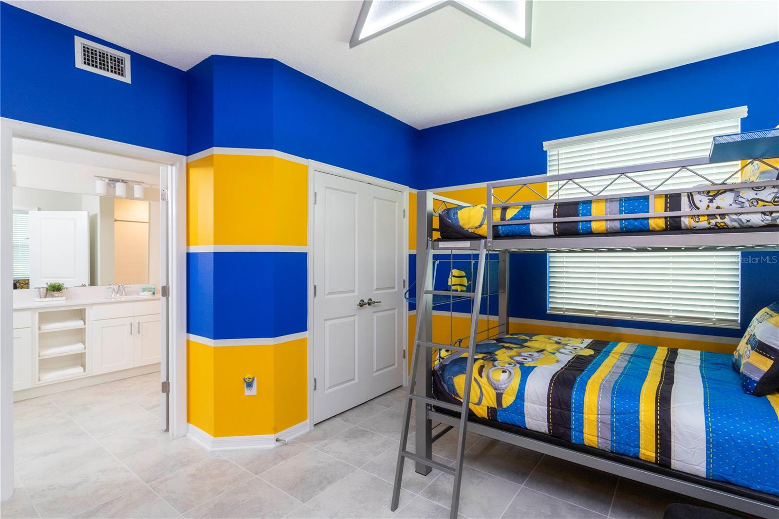 Image 32 of 53 For 3161 Paradox Circle # 108