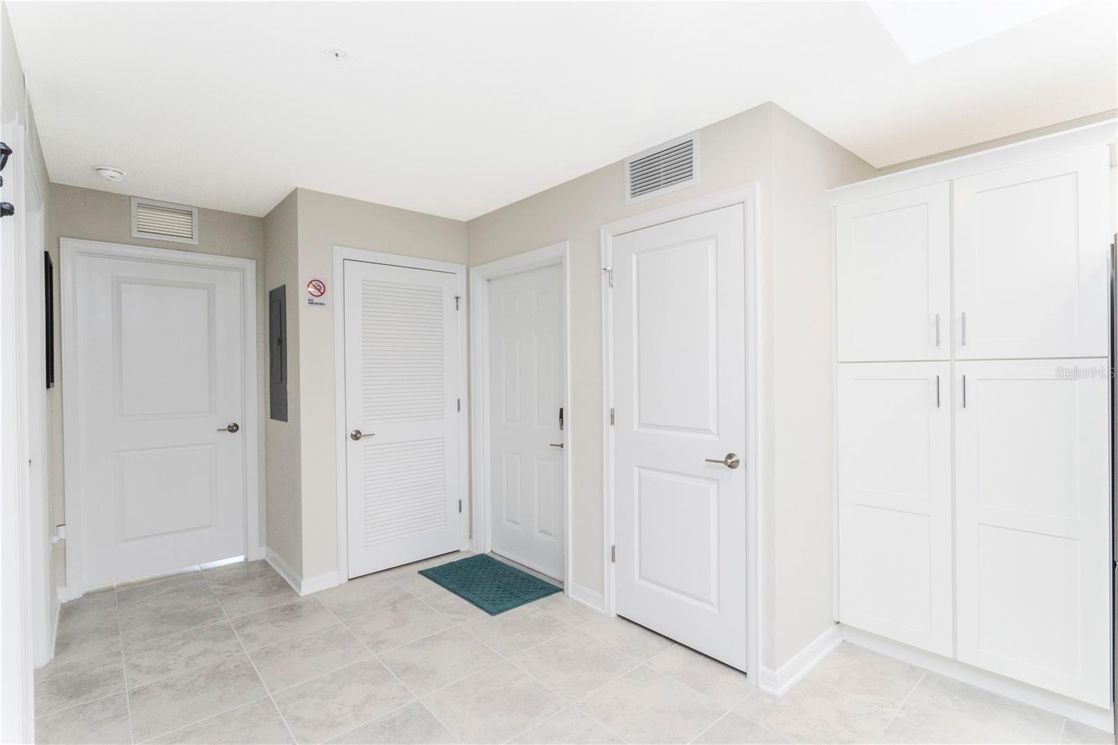 Image 8 of 53 For 3161 Paradox Circle # 108