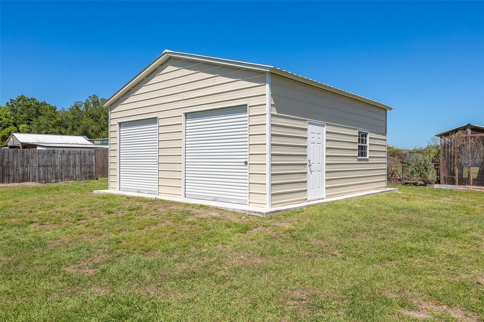 Image 21 of 26 For 4245 Henry J Avenue