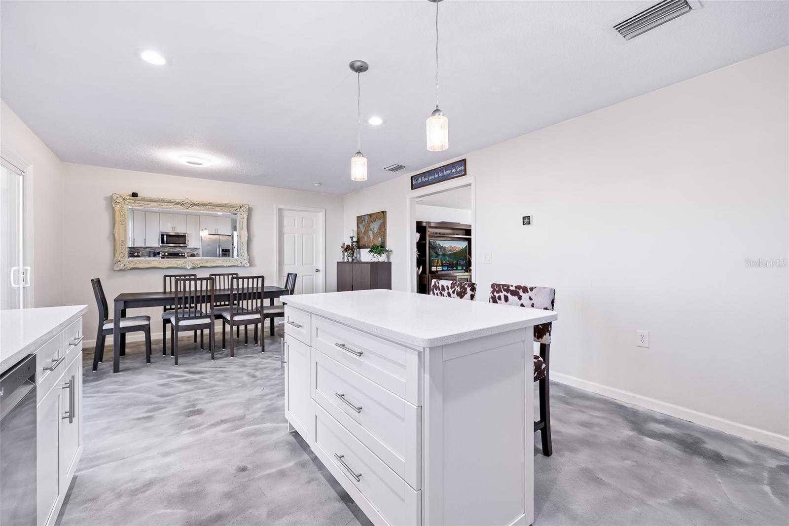 Image 6 of 26 For 4245 Henry J Avenue