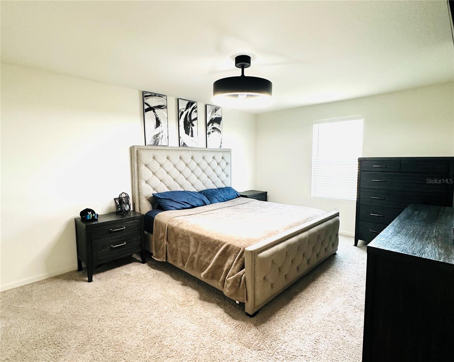 Image 26 of 32 For 1053 Ambleside Dr