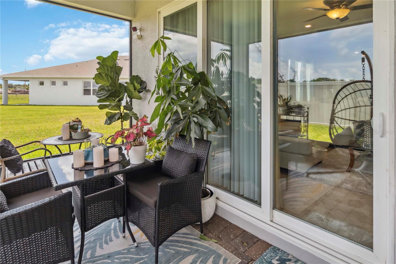 Image 26 of 29 For 1895 Spring Shower Circle