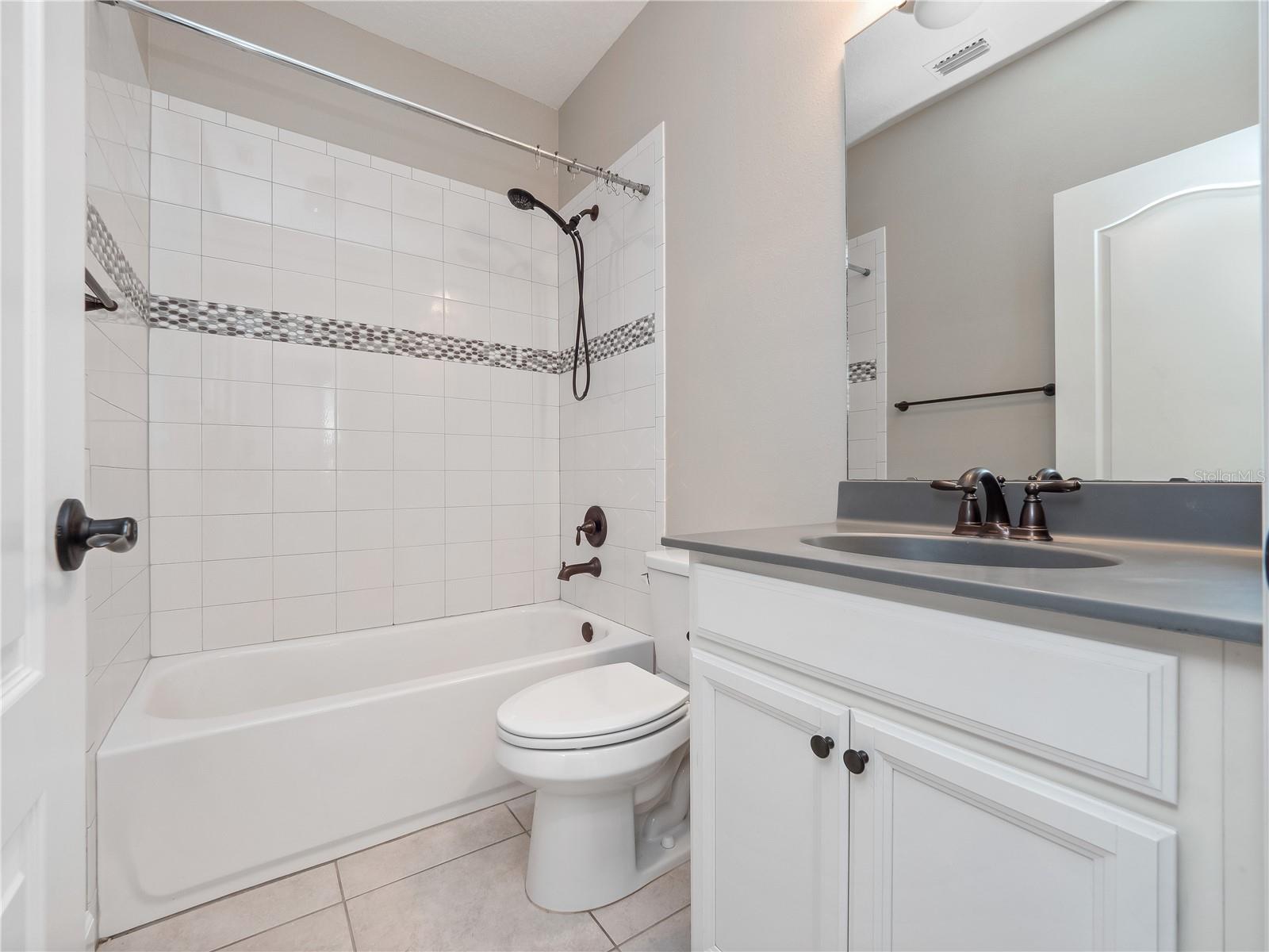 Image 19 of 35 For 1442 Resolute Street