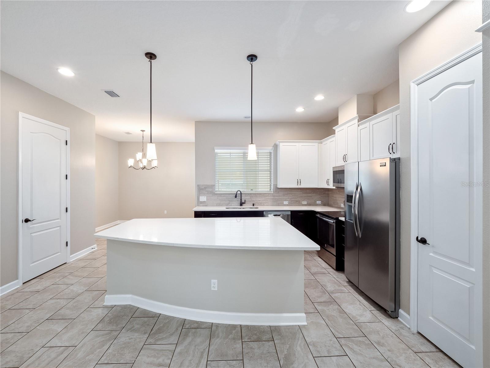 Image 4 of 35 For 1442 Resolute Street