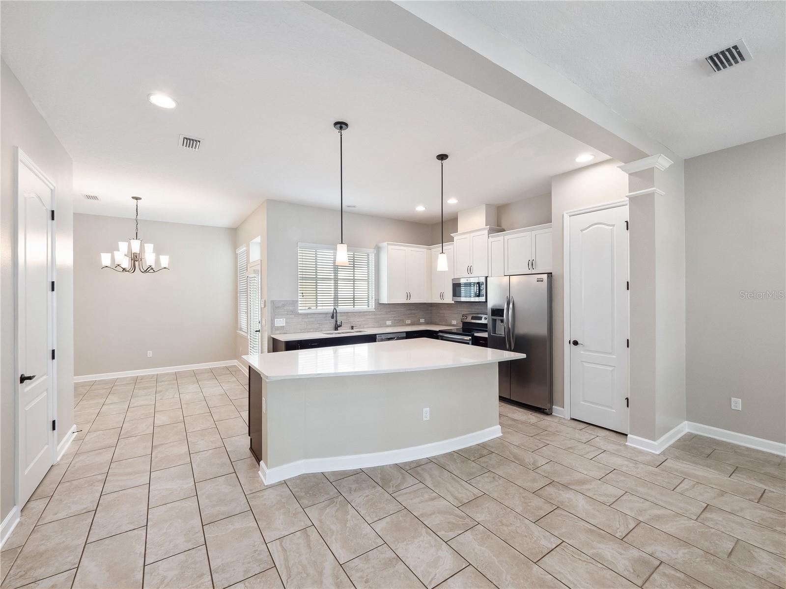 Image 6 of 35 For 1442 Resolute Street