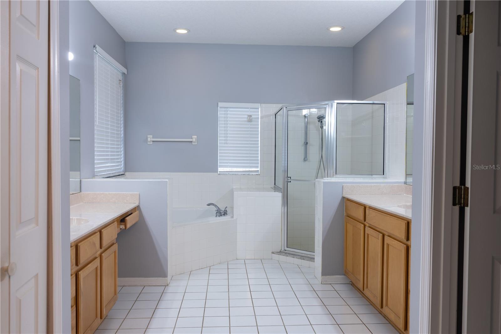 Image 18 of 27 For 4710 Hearthside Drive