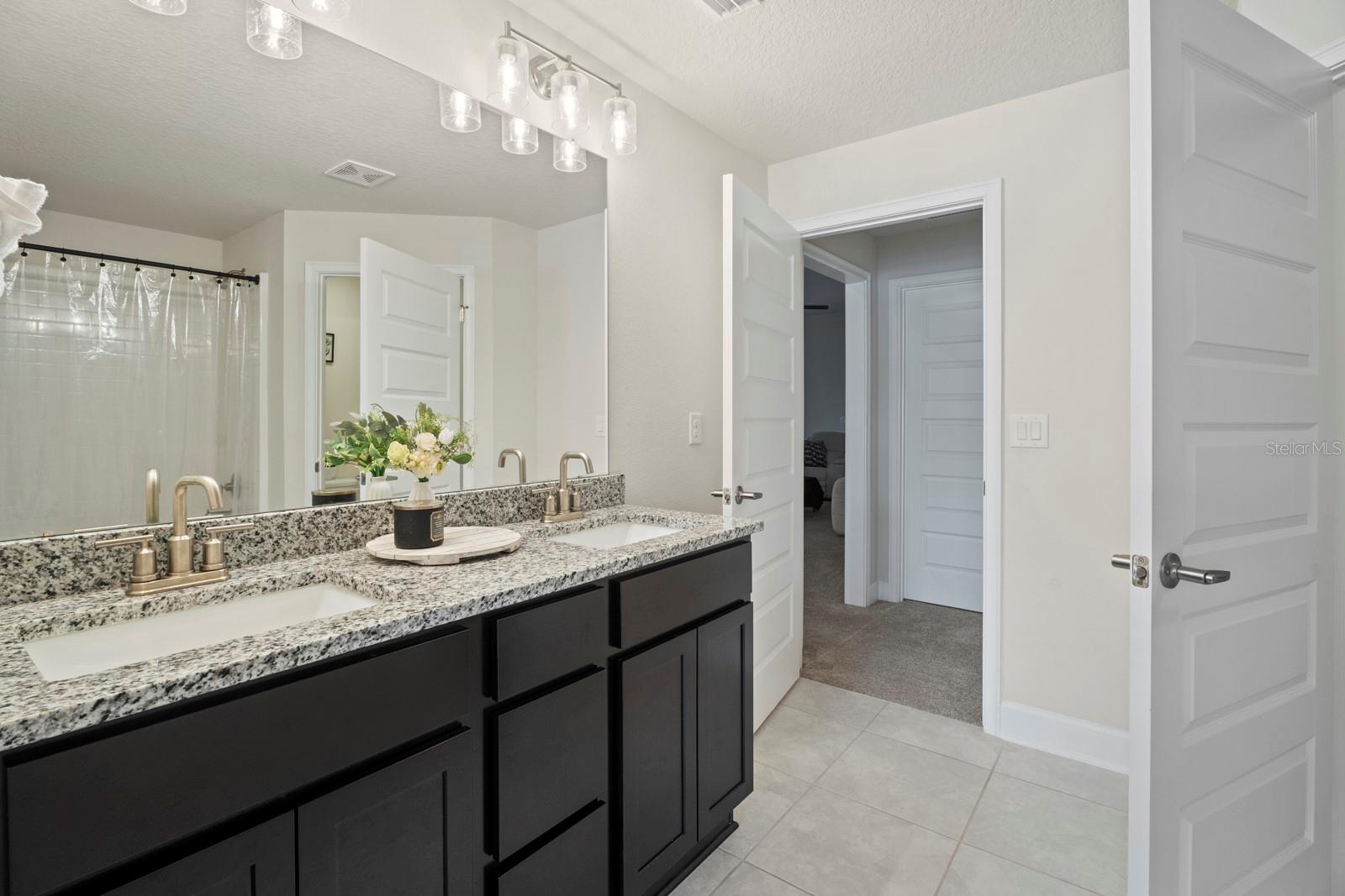 Image 33 of 48 For 4224 Sagefield Drive