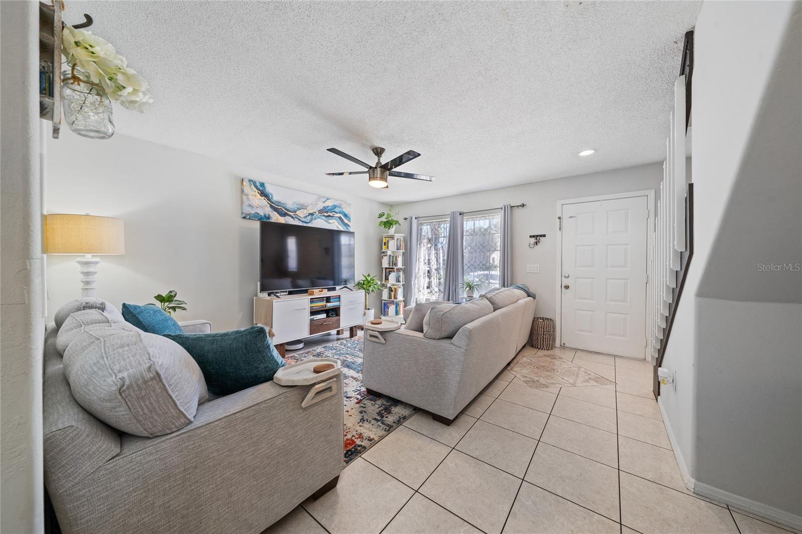 Image 6 of 36 For 1228 Heather Lake Drive