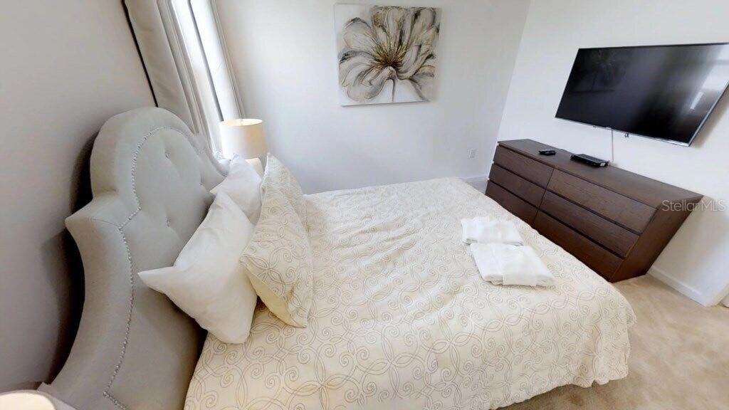 Image 11 of 25 For 3810 Oakville Avenue